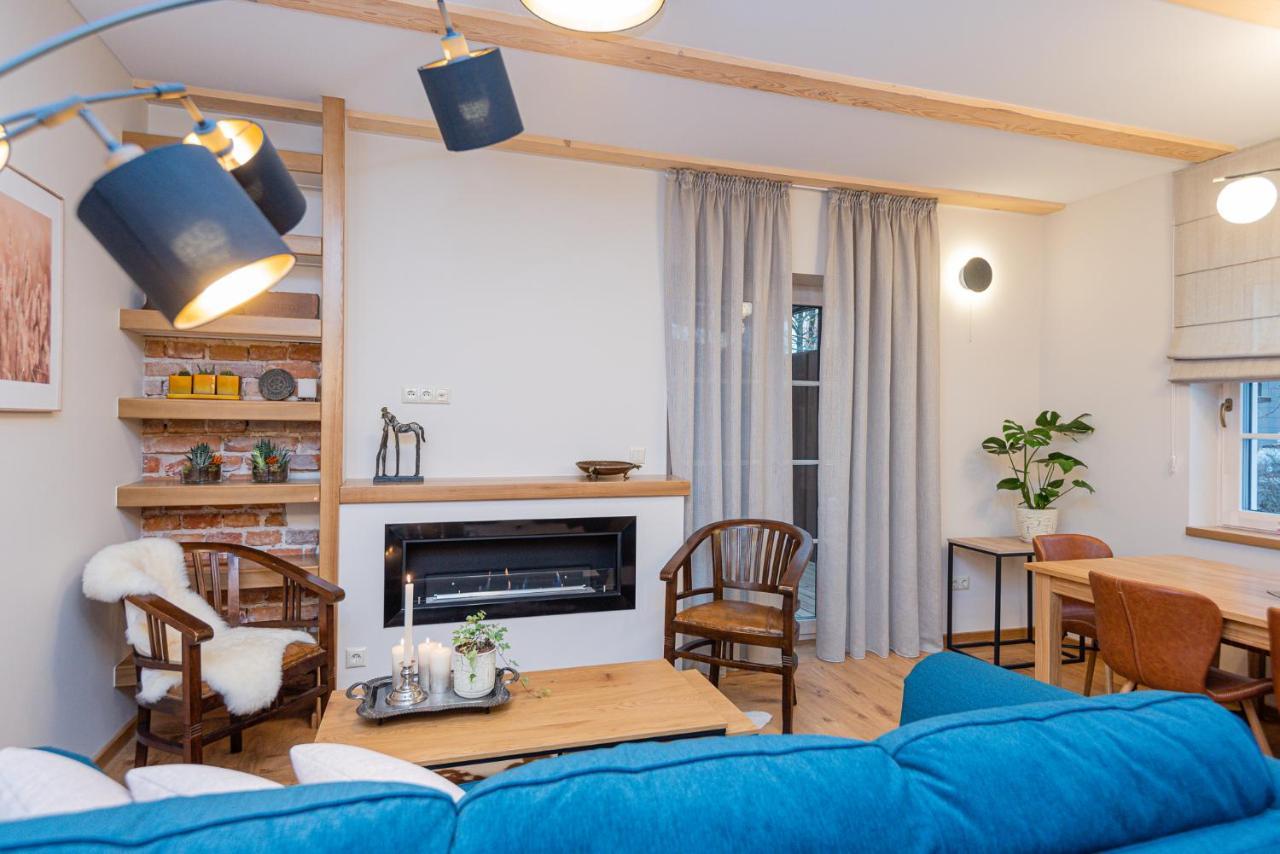 Memel Townhouse Apartamentai كلابيدا المظهر الخارجي الصورة