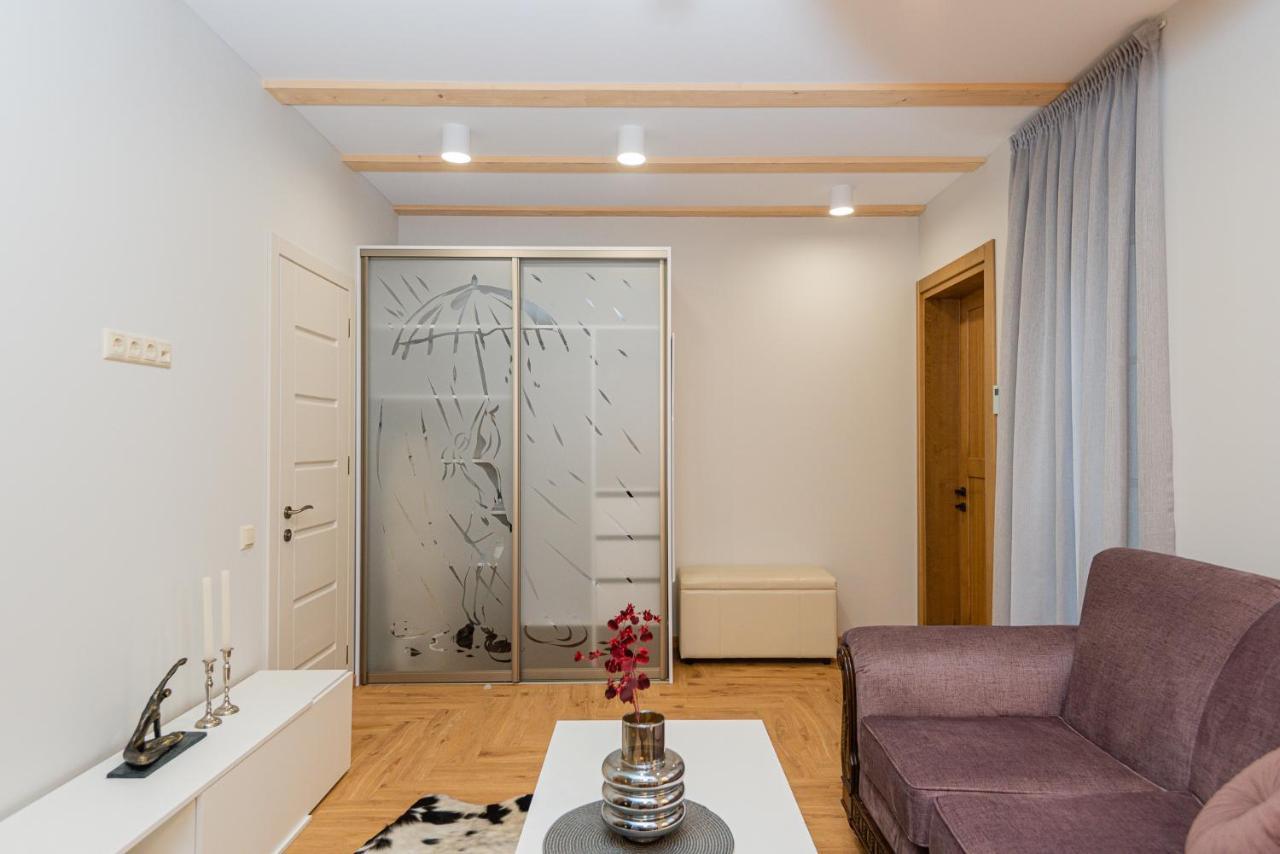 Memel Townhouse Apartamentai كلابيدا المظهر الخارجي الصورة