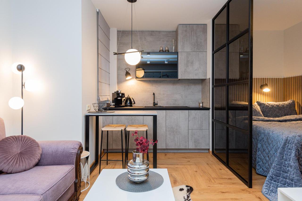 Memel Townhouse Apartamentai كلابيدا المظهر الخارجي الصورة
